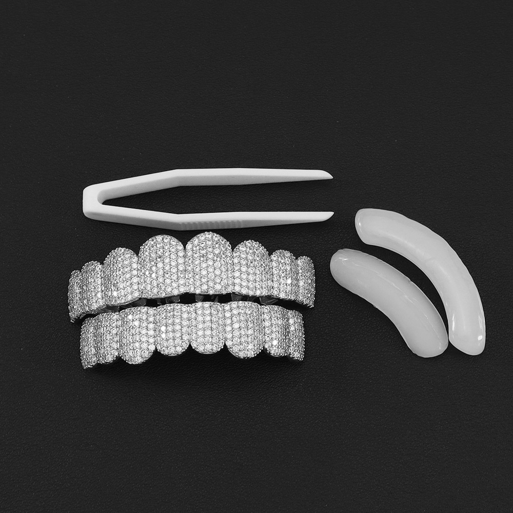 Teeth Whitening Moulds - Versilberte, vollständig mit Zirkonia besetzte Zahn-Grillz
